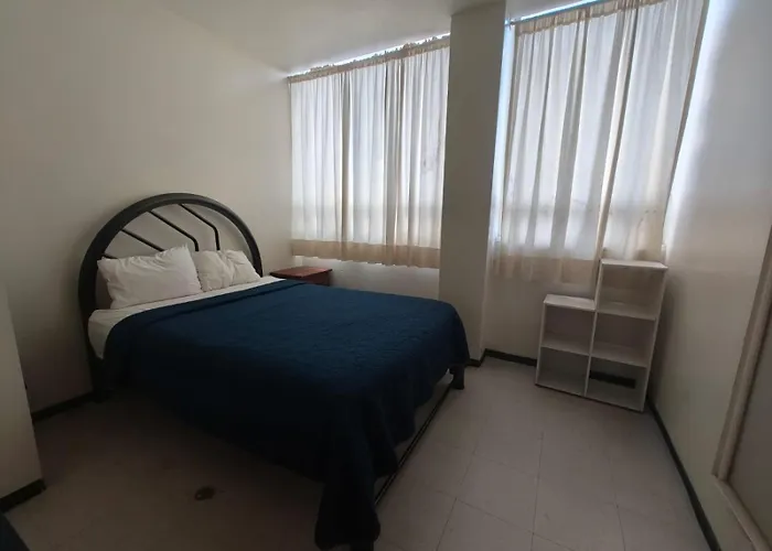 Ciudad De - Privadas En El Centro Histórico Pensión 2*